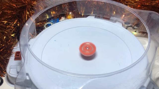 ГАЙЯНОН РАЗОЧАРОВАЛ / СТОИТ ЛИ ЕГО ПОКУПАТЬ? Бейблэйд Бёрст / Beyblade Burst смотреть онлайн
