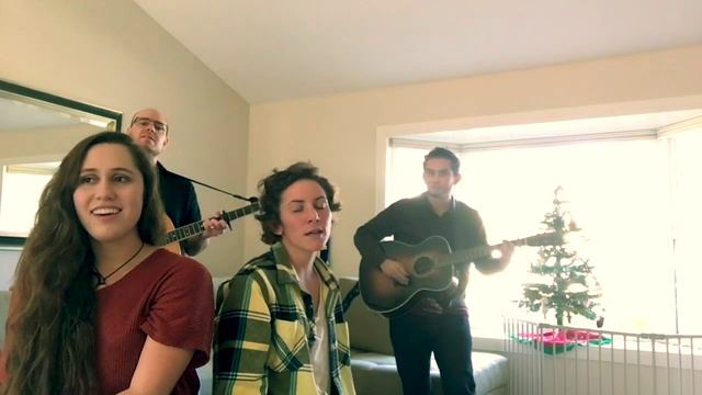 The Briar Rose Ramblers - "We Are One" (Live in a Living Room, 11-29-2015) смотреть онлайн