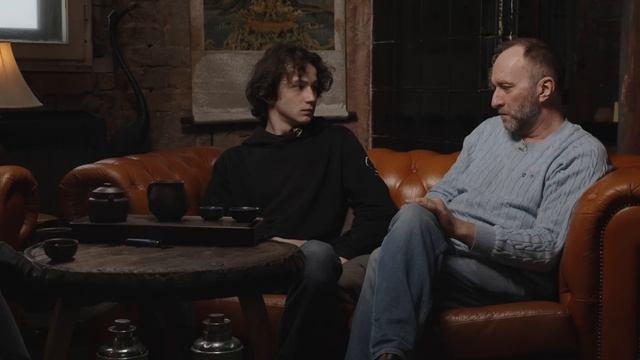 Безвкусица современности, Потерянное будущее. Арсений Дежуров, Стас и Николай Жаринов. Conglometare смотреть онлайн