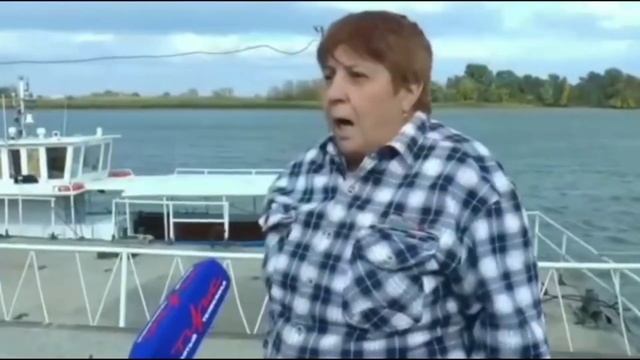 Бабушка мем. Ничего непонятно что говорит! ) смотреть онлайн