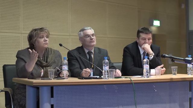 Ответы на вопросы аудитории на круглом столе "Нормативные акты в сфере медицинских IT" смотреть онлайн