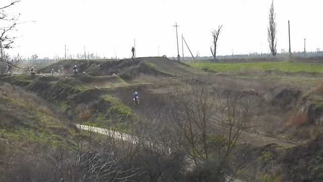 Мотокросс 22 ноября 2015 г. Краснодарский край, п. Венцы смотреть онлайн
