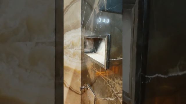 onyx bathroom смотреть онлайн