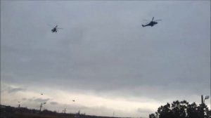 28.02.2014. Военные вертолеты над Крымом. Село Песчаное.