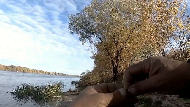 Окунь на отводной под гидроузлом! смотреть онлайн