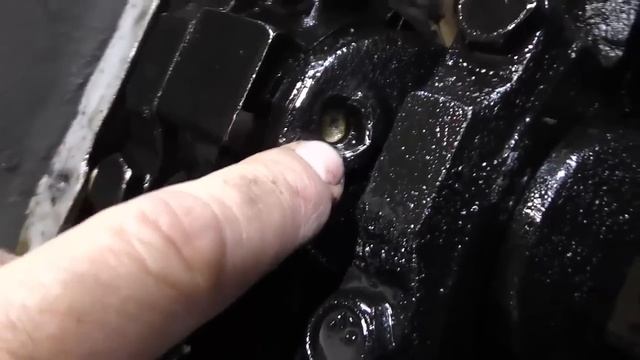 Часть 1 . Троит , стучит и большой расход масла . Ремонт ВАЗ 2106 . смотреть онлайн