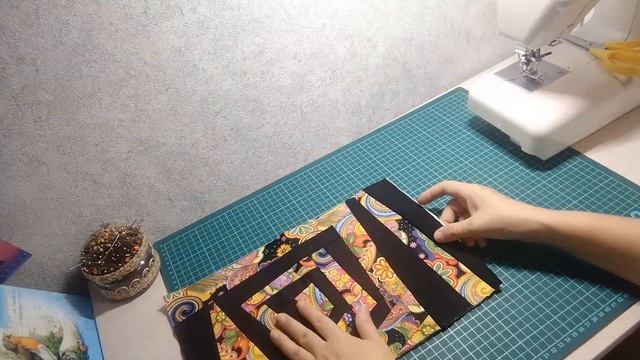 Шью наряд для тетрадки из лоскутов. смотреть онлайн