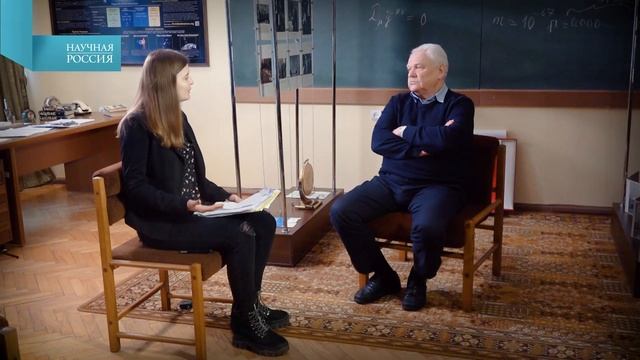 Вечная жизнь электрона и поиски суперсимметрии: чем интересен микромир? смотреть онлайн