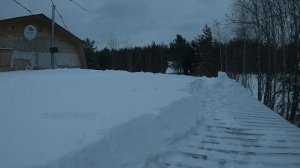 УБИРАЮ СНЕГ С КРЫШИ ГАРАЖА