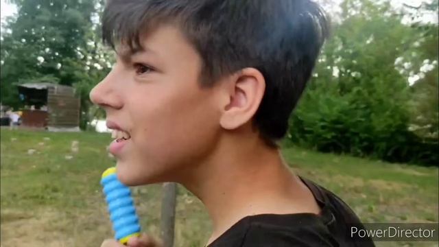 ИГРАЕМ В ВОДЯНЫЕ ПРЯТКИ..... смотреть онлайн