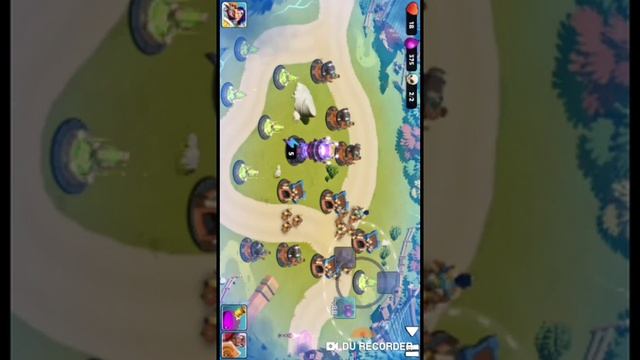 Играю в castle creeps смотреть онлайн