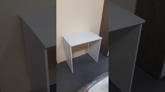 Стол в стиле минимализма смотреть онлайн