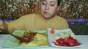 ГУЛЯШ ГОВЯДИНА КАРТОФЕЛЬНОЕ ПЮРЕ | GOULASH BEEF MASHED POTATOES  ASMR MUKBANG | eating show | 먹방