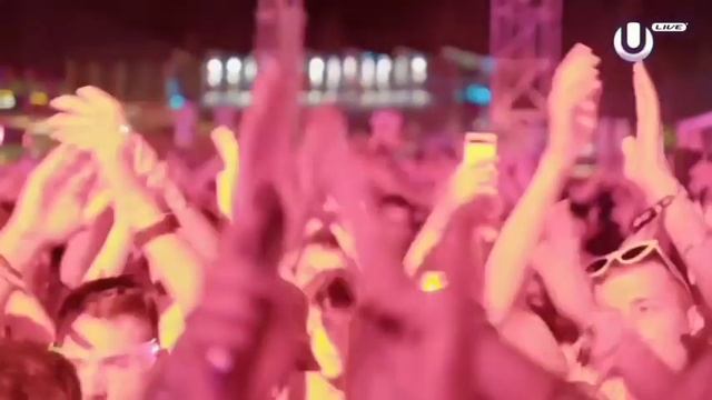 KEVU & W&W - incoming ( Played by Hardwell at Ultra Europe 2023) смотреть онлайн
