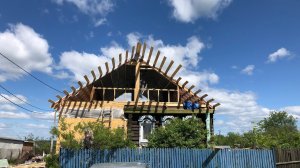 Реконструкция старого бревенчатого дома вдвоем за полтора месяца Честь 3( крыша