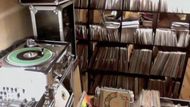 Gideon Jah rubal-Love rasta + dub смотреть онлайн