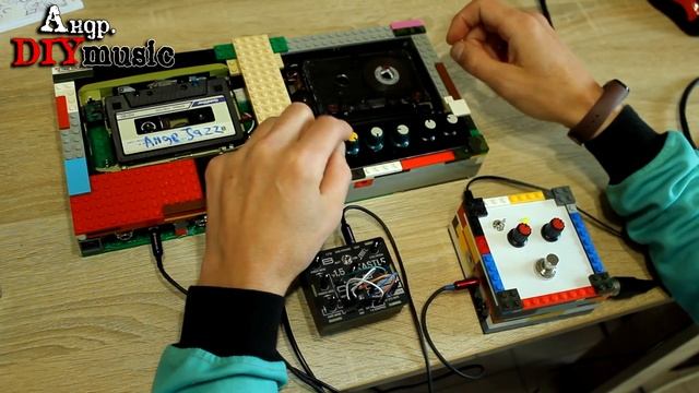 DIY Tape Delay ? (эффект кассетной пленки) смотреть онлайн