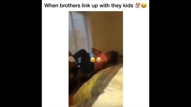 clean memes I watch while I eat смотреть онлайн