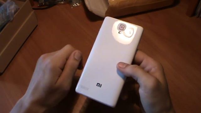 Xiaomi Redmi Note - распаковка нового смартфона. смотреть онлайн
