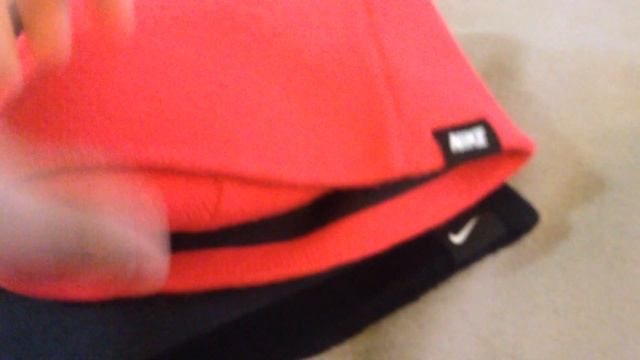 Шапка Nike Beanie-Stripe Reversible. Оригинал. Мой вывод читайте под видео :) смотреть онлайн