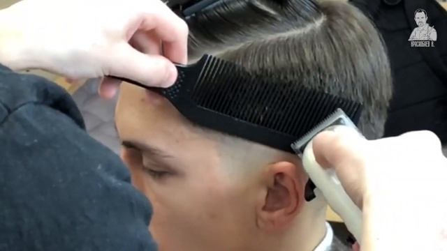 МУЖСКАЯ СТРИЖКА АНДЕРКАТ / КАК ПОДСТРИЧЬ АНДЕРКАТ (UNDERCUT) смотреть онлайн