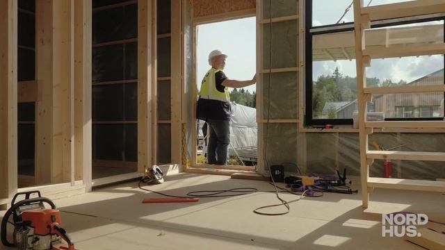 Сборка дома серии ACTUAL от компании NordHus и завода Scandic Construction смотреть онлайн