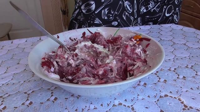 Салат из свеклы с брынзой (сулугуни) смотреть онлайн