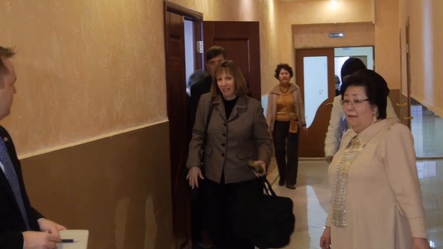 Линн Трейси в Якутске смотреть онлайн