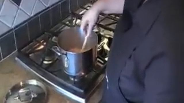 Red Beans and Rice Recipe | The Frugal Chef смотреть онлайн