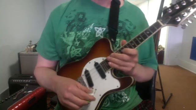 Review of the Morgan Monroe Mandocaster: Electric Mandolin смотреть онлайн