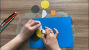 Умелые ручки. Аппликация "Пчелка"