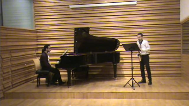 Saxophone Sonata, E Denisov. Francisco Sánchez & Eduardo Moreno