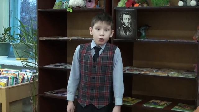 Страна читающая — Дима Мыльников читает произведение «Встает заря во мгле холодной» А. С. Пушкина смотреть онлайн