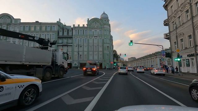 Тверской район. По Москве на машине. Май 2023 смотреть онлайн