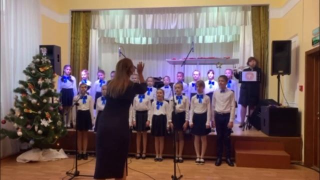 53 «Падає з неба сон», муз. і сл. Л.ГоровоїХор молодших класівКЗСМО «Музична школа N3» ХМР смотреть онлайн