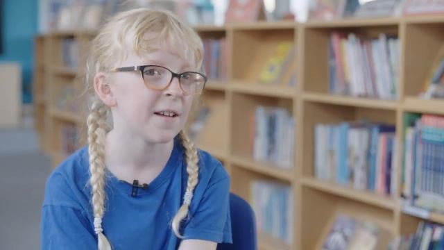 Living with Nystagmus in Childhood - Molly's Story смотреть онлайн