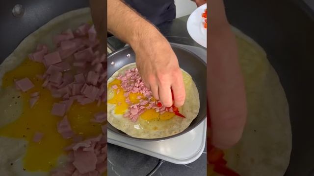 Яичница в тортилье смотреть онлайн