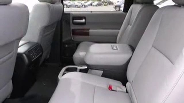 2013 Toyota Sequoia Platinum in Muncy, PA 17756 смотреть онлайн