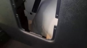 ЭТО НЕ ЗНАЕТ ДАЖЕ ОФИЦИАЛЬНЫЙ ДИЛЕР.(Часть 1) Рено Каптюр.ПОРОЛОН В БАГАЖНИКЕ