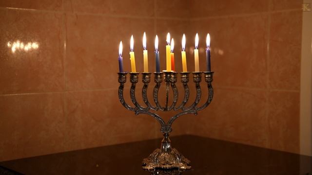 Ханукия (חנוכייה) 4K. Праздник Ханука (Hanukkah) смотреть онлайн
