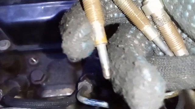 Предпродажная проверка TD27ETI. Как влияет емкость аккума на замер компрессии . смотреть онлайн