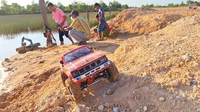1/16 Scale RC : Toyota Hilux 4x4 Off-road With RC Excavator 1/14 At 2024