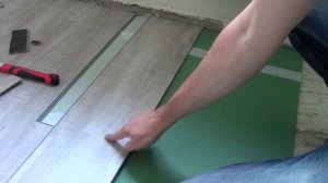 Как укладывать кварцвиниловую плитку с замковым соединением