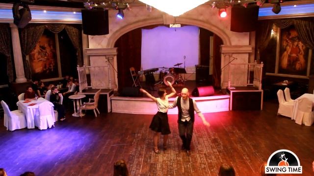 Как научиться танцевать линди хоп. Кабаре Swing Time 2017. Светлана и Михаил Шагаевы смотреть онлайн