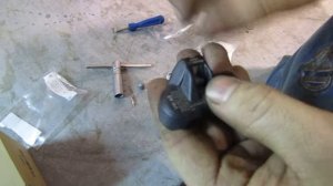 Установка датчика давления в колесо.