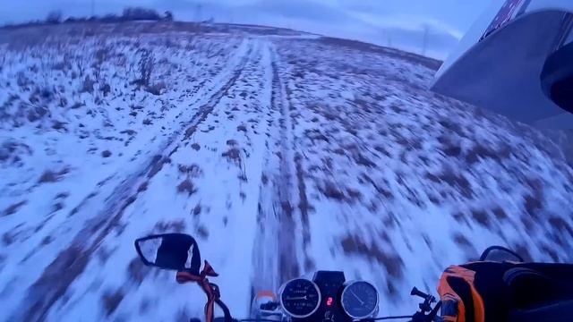 Покатушка с цепями на колесе смотреть онлайн