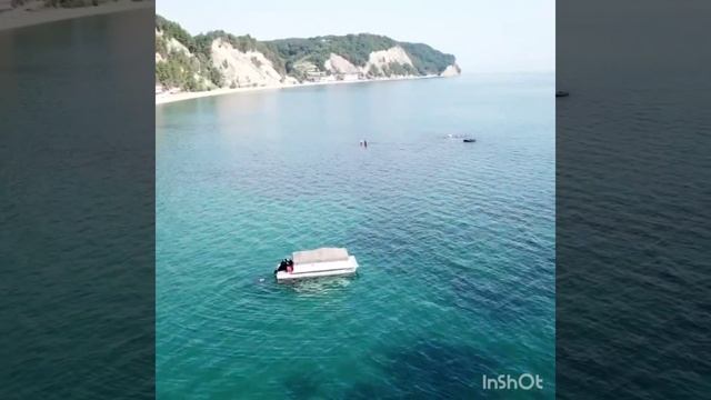 Пляжи Пицунды. Лучший пляж Абхазии. Чистое море. 2018 смотреть онлайн