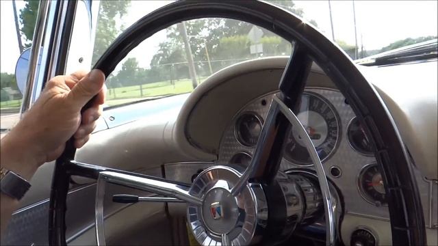 1957 Ford Thunderbird Roadster смотреть онлайн