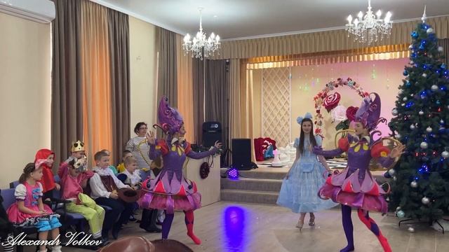 Новогодний утренник, сын Вениамин. 2 - часть. Deaf смотреть онлайн