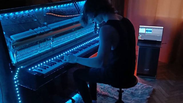 WEDNESDAY DANCE ON PIANO (Peter Buka version) смотреть онлайн